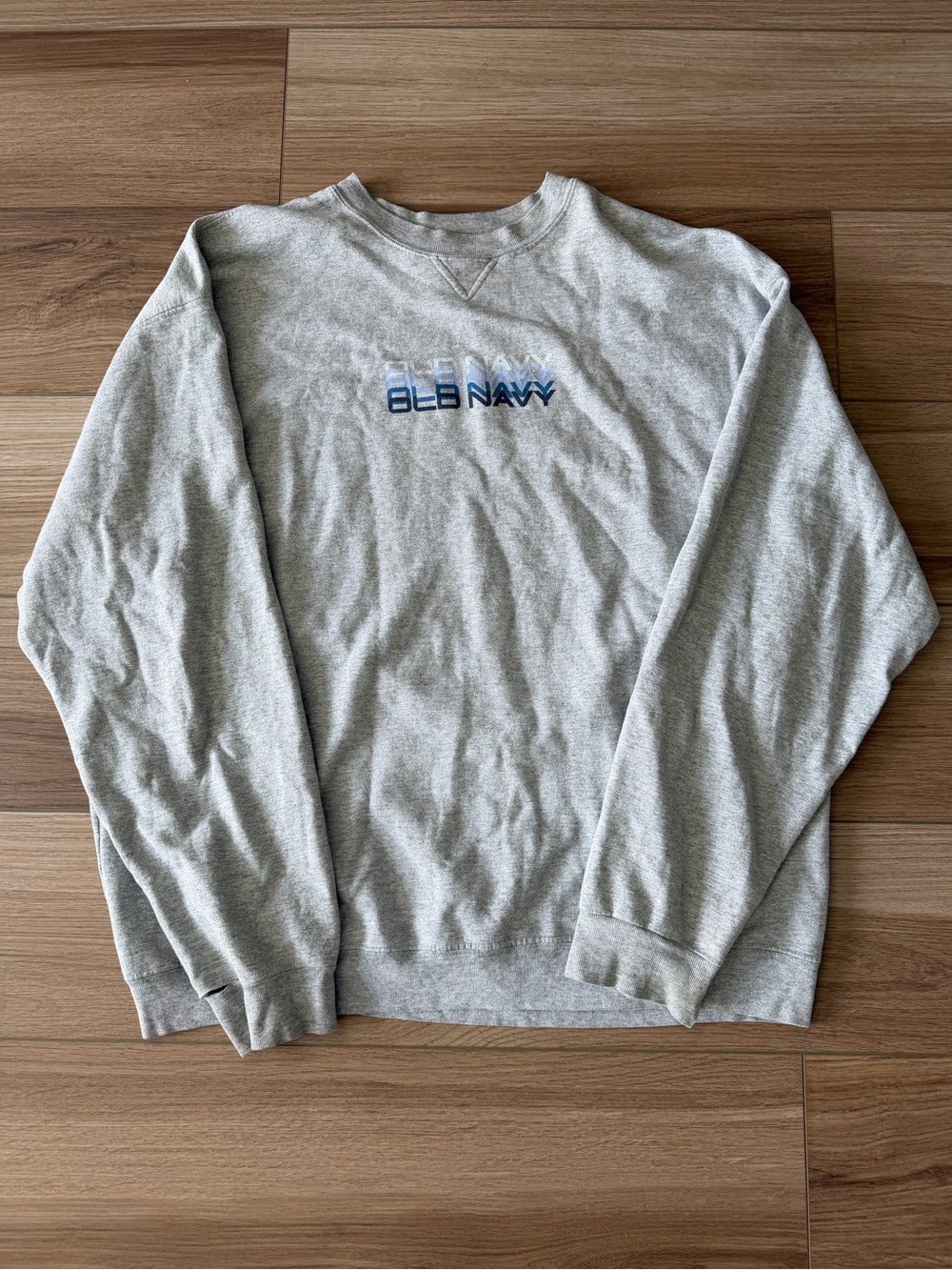 Old Navy y2k Grey Crewneck Sweatshirt